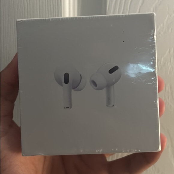 *NEW* AirPods ProFAST SHIPPING 🚚